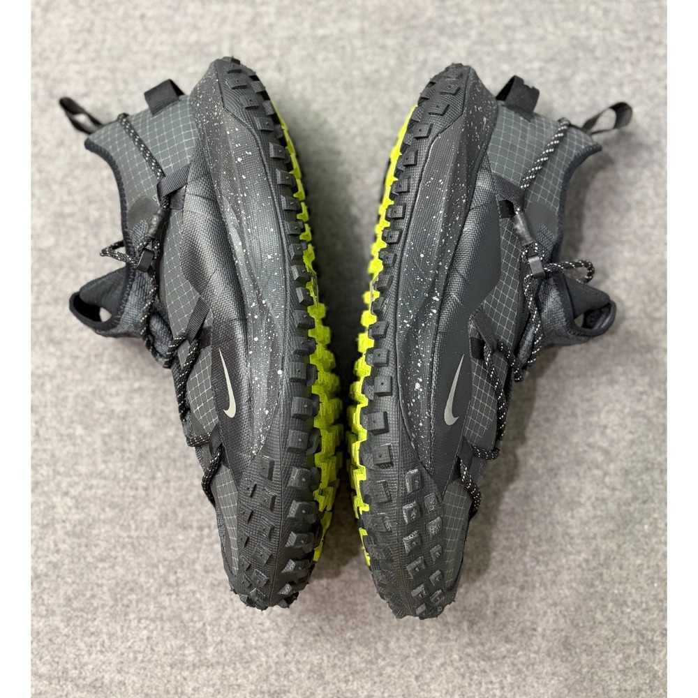 Nike ACG Mountain Fly Low Gore-Tex Sneakers Mens Size 11.5 Dark Gray DD2861-002 - Picture 13 of 15